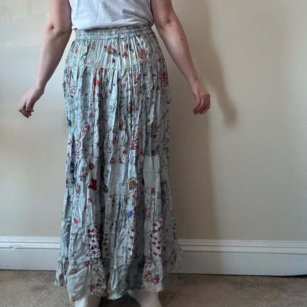 SOLD—Vintage Boho Tiered Floral Maxi Skirt - Picture 4 of 8